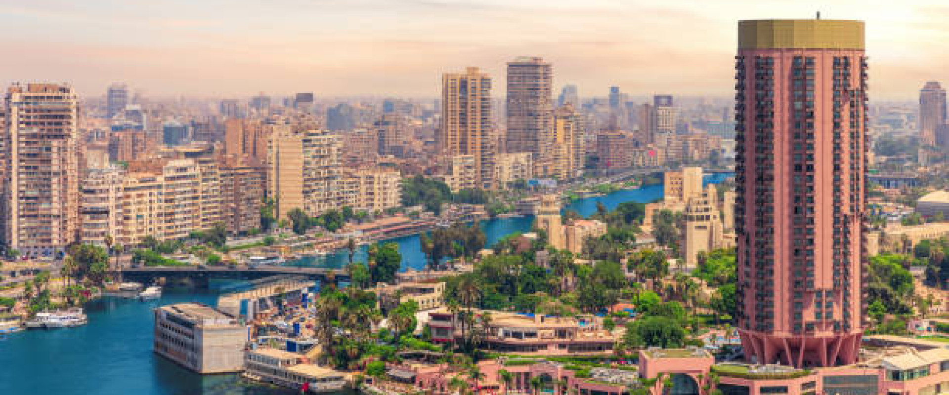 CAIRO BY PLANE FROM SHARM AND OVERNIGHT