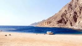 BLUE HOLE AND DAHAB