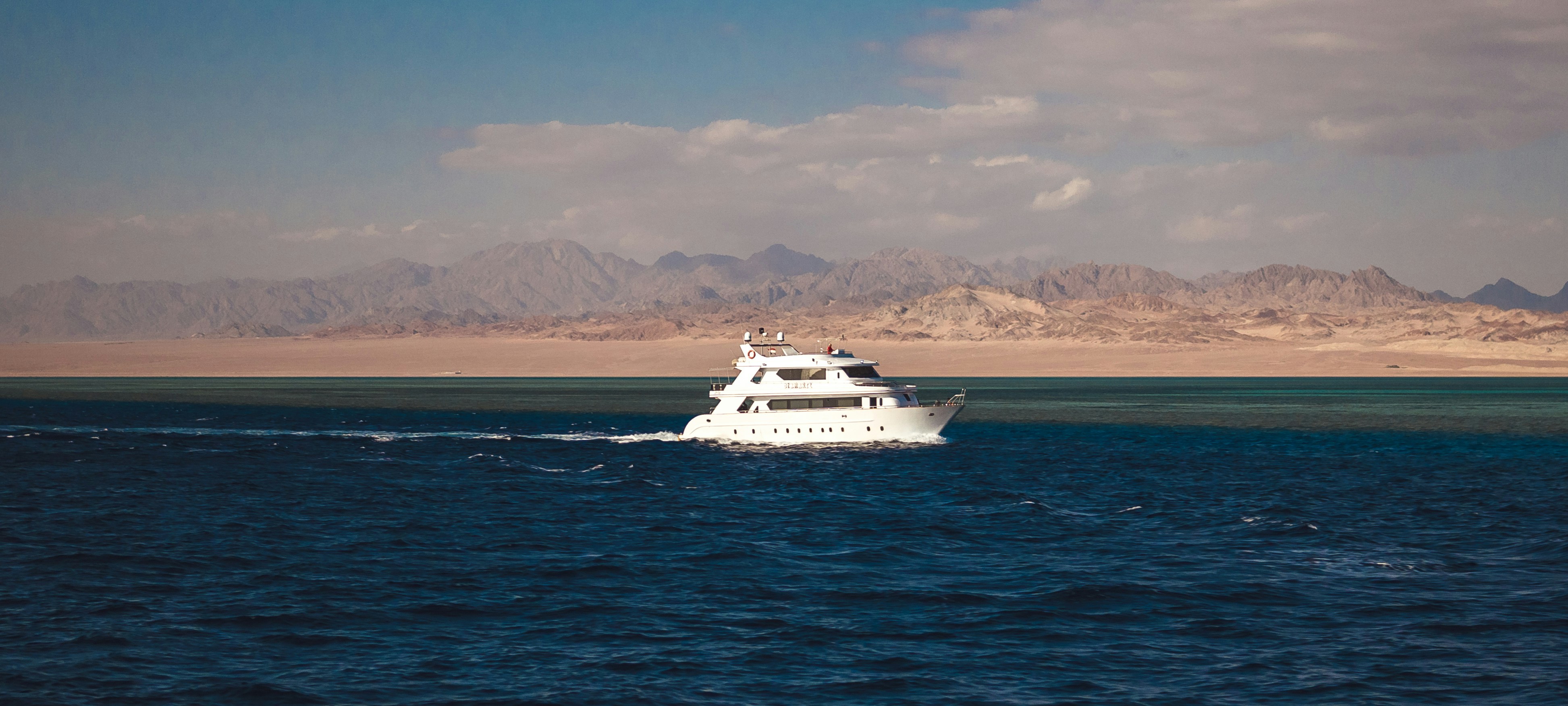 TIRAN BY BOAT FROM SHARM EL SHEIKH